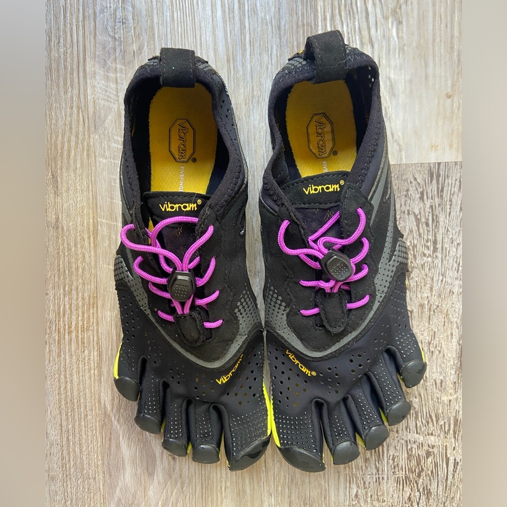 Vibram FiveFingers running shoes